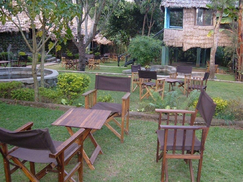L Oasis Lodge And Restaurant Arusha Exterior photo